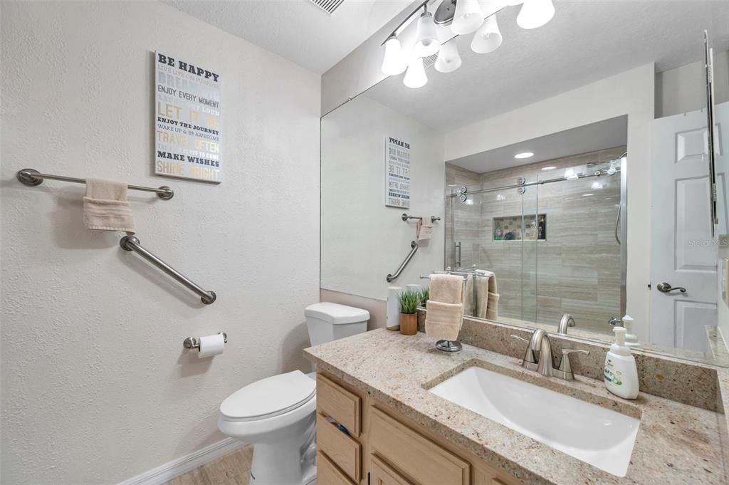 待售: $395,000 (3 贝兹, 2 浴室, 1735 平方英尺)