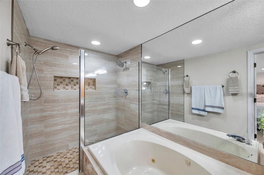 待售: $395,000 (3 贝兹, 2 浴室, 1735 平方英尺)