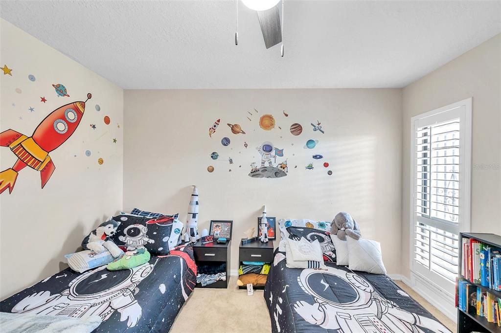 待售: $395,000 (3 贝兹, 2 浴室, 1735 平方英尺)