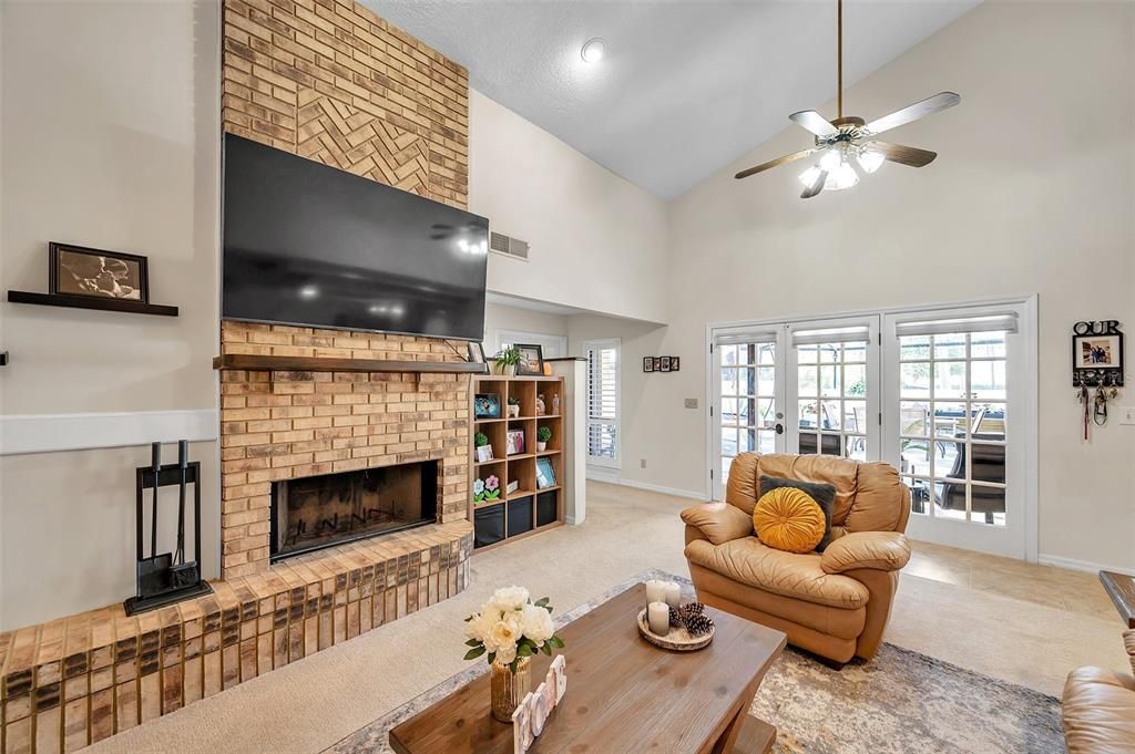 待售: $395,000 (3 贝兹, 2 浴室, 1735 平方英尺)