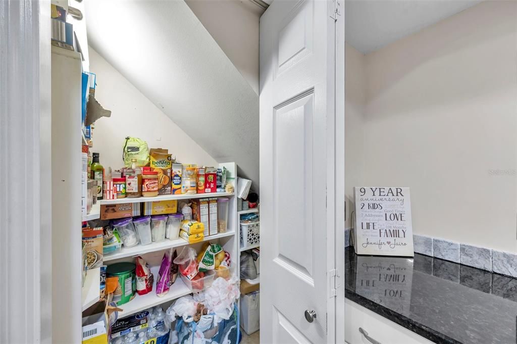 待售: $395,000 (3 贝兹, 2 浴室, 1735 平方英尺)