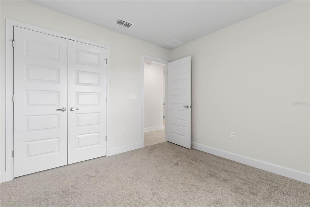 待售: $375,900 (4 贝兹, 3 浴室, 2265 平方英尺)