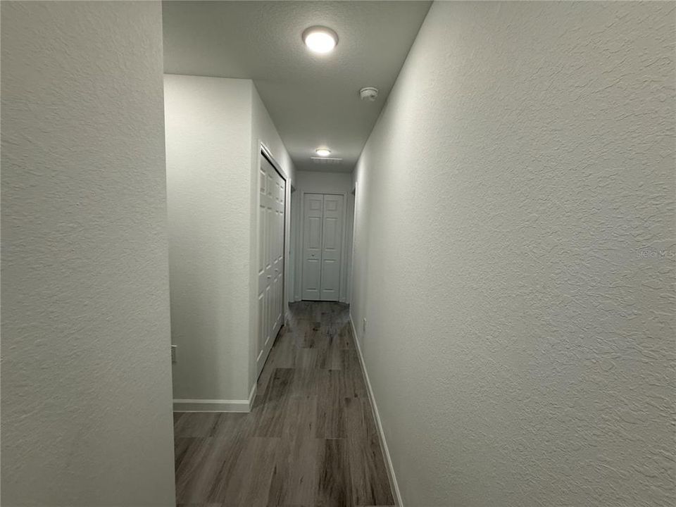 В аренду: $2,100 (4 спален, 2 ванн, 1800 Квадратных фут)