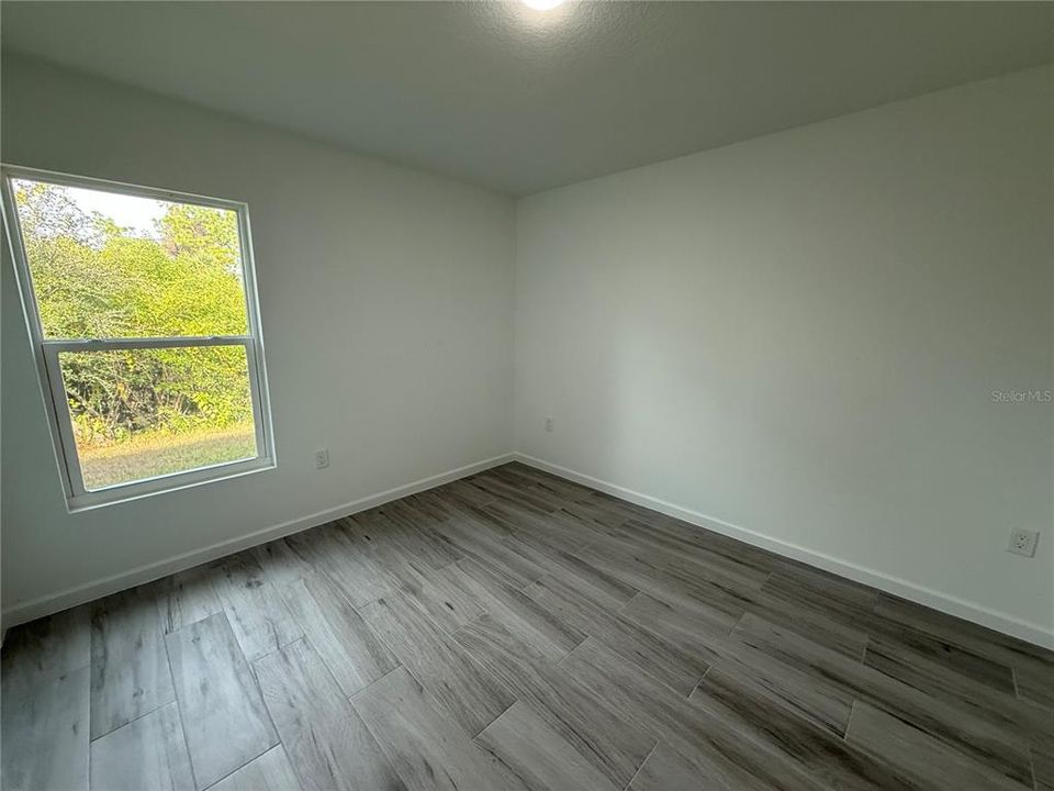 В аренду: $2,100 (4 спален, 2 ванн, 1800 Квадратных фут)