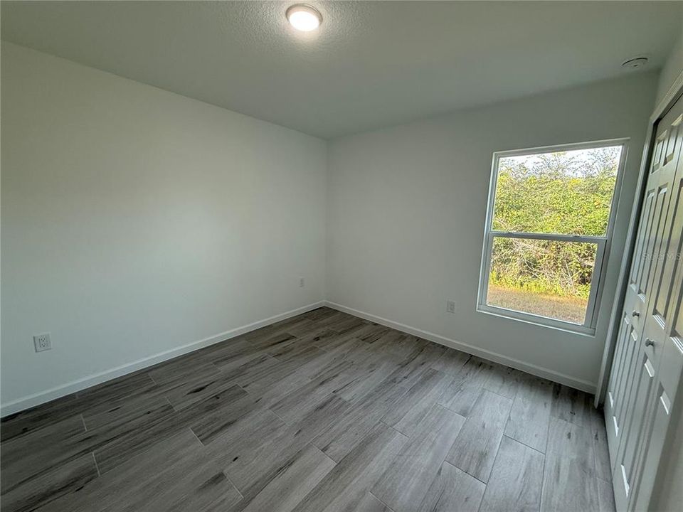 В аренду: $2,100 (4 спален, 2 ванн, 1800 Квадратных фут)