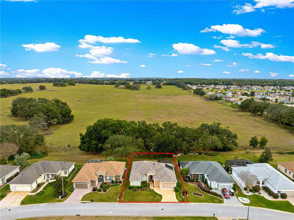 For Sale: $534,900 (3 beds, 3 baths, 2026 Square Feet)