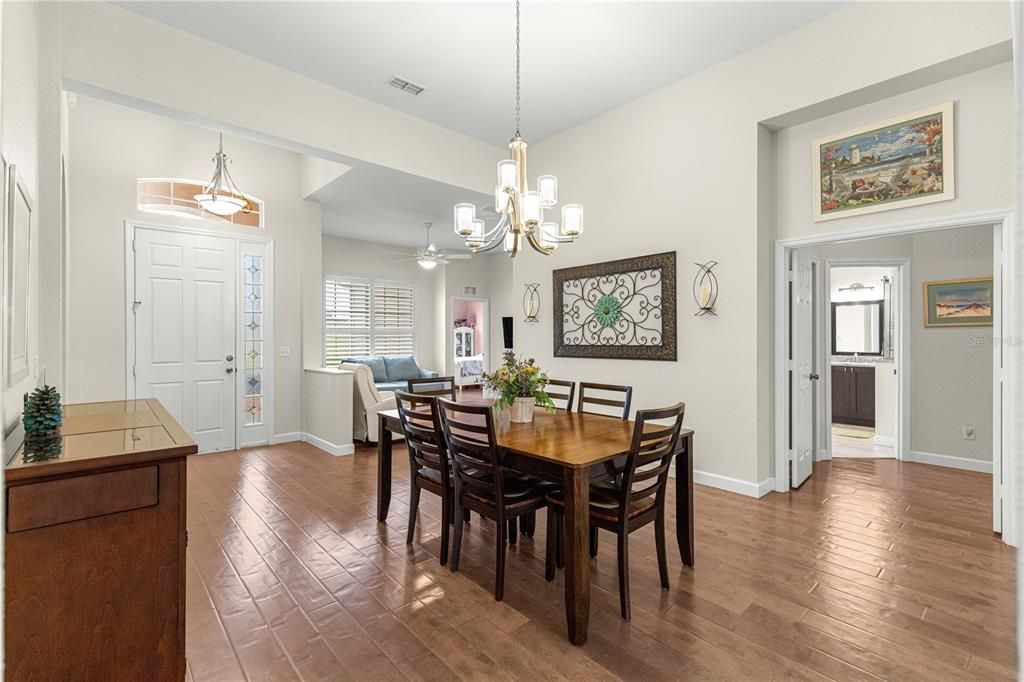 For Sale: $534,900 (3 beds, 3 baths, 2026 Square Feet)