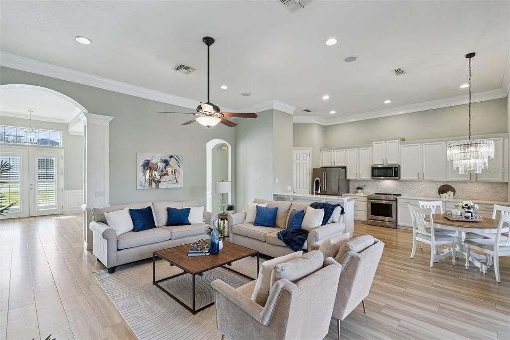 En Venta: $850,000 (4 camas, 3 baños, 3028 Pies cuadrados)