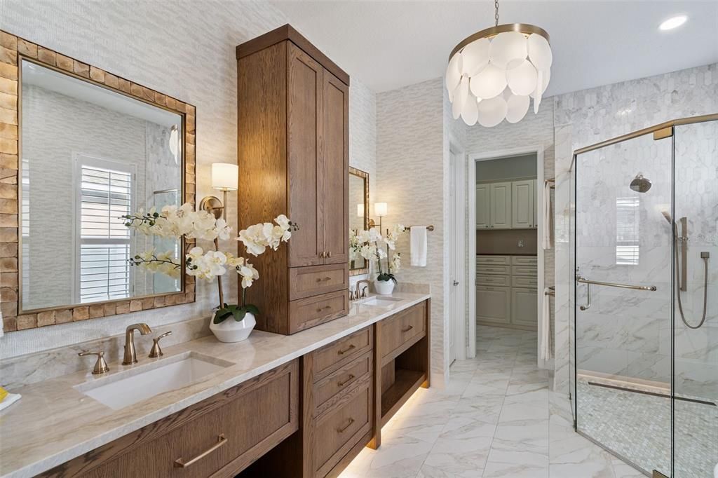 En Venta: $850,000 (4 camas, 3 baños, 3028 Pies cuadrados)