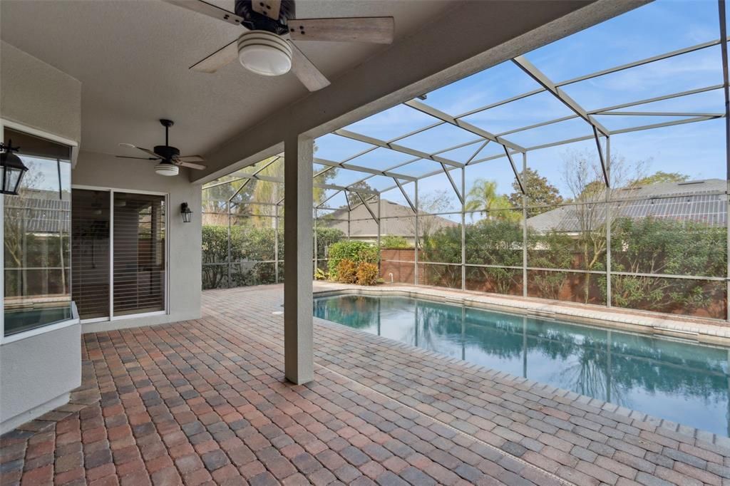 En Venta: $850,000 (4 camas, 3 baños, 3028 Pies cuadrados)