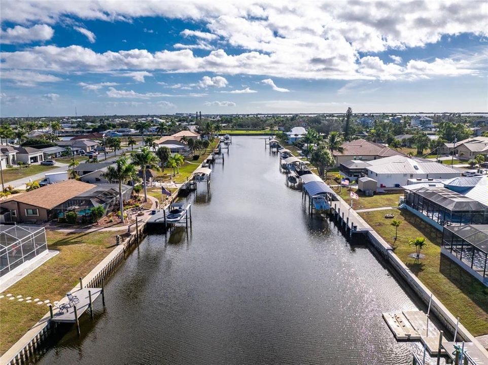 For Sale: $759,000 (3 beds, 2 baths, 1794 Square Feet)