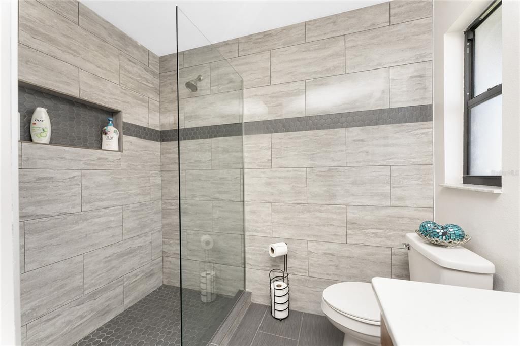 For Sale: $759,000 (3 beds, 2 baths, 1794 Square Feet)