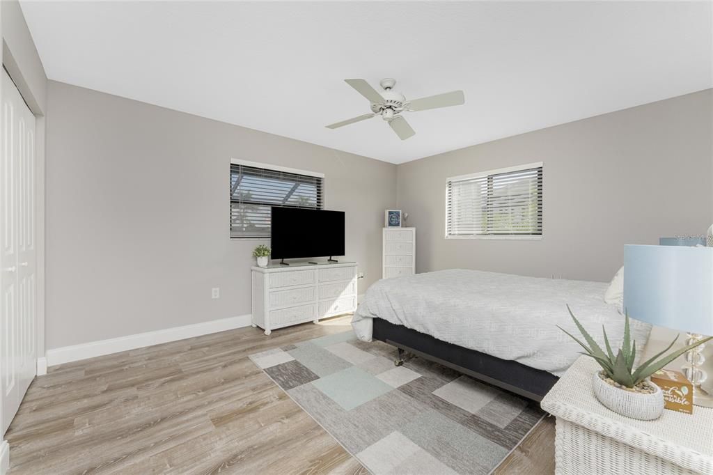 For Sale: $759,000 (3 beds, 2 baths, 1794 Square Feet)