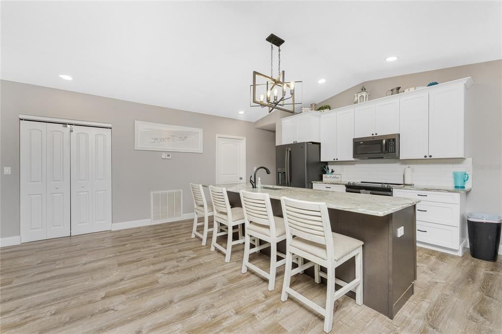 For Sale: $759,000 (3 beds, 2 baths, 1794 Square Feet)