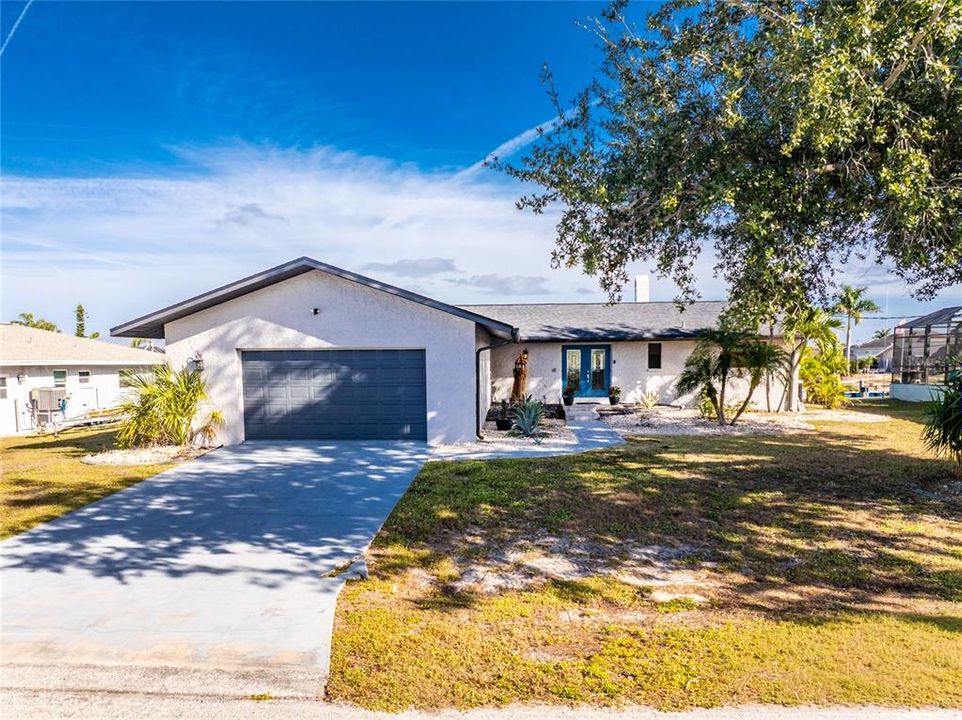 For Sale: $759,000 (3 beds, 2 baths, 1794 Square Feet)