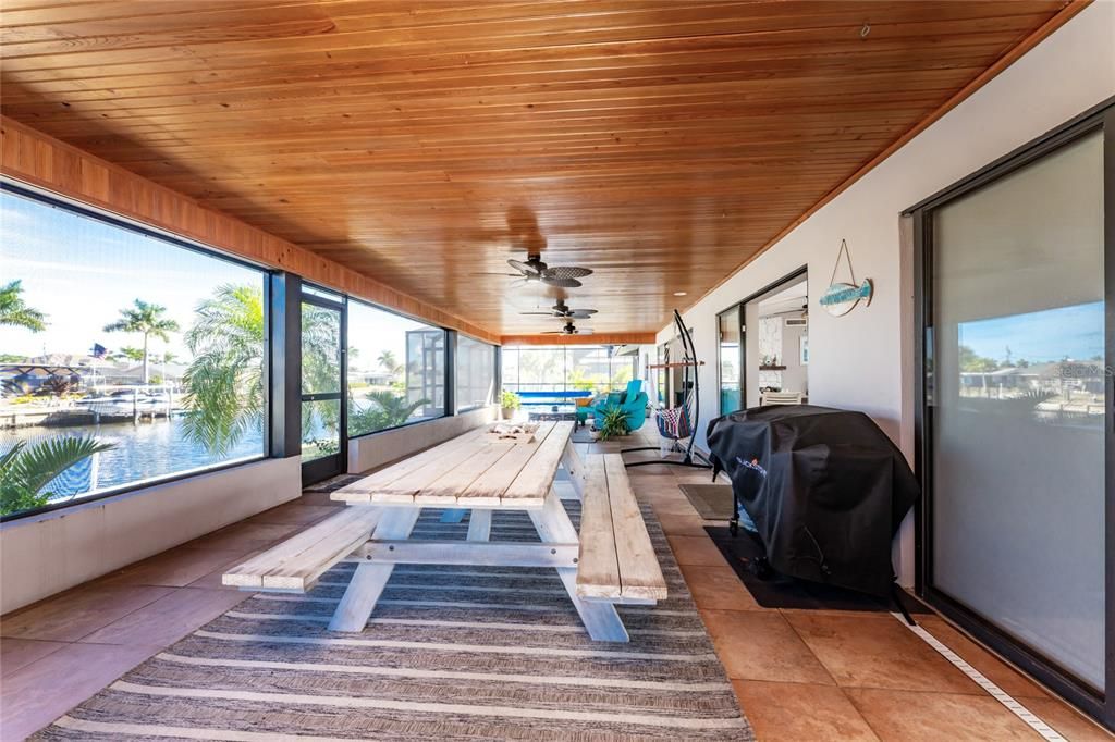 For Sale: $759,000 (3 beds, 2 baths, 1794 Square Feet)