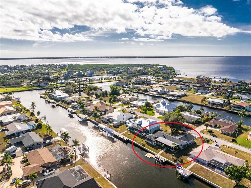 For Sale: $759,000 (3 beds, 2 baths, 1794 Square Feet)