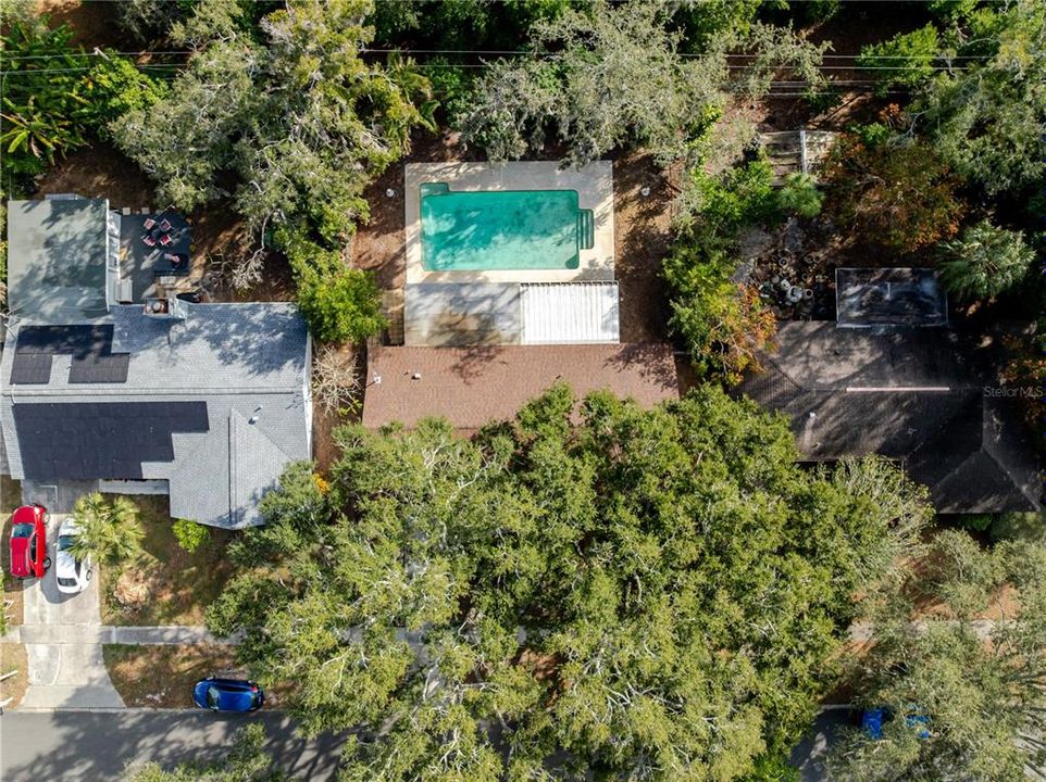 For Sale: $375,000 (2 beds, 2 baths, 1184 Square Feet)