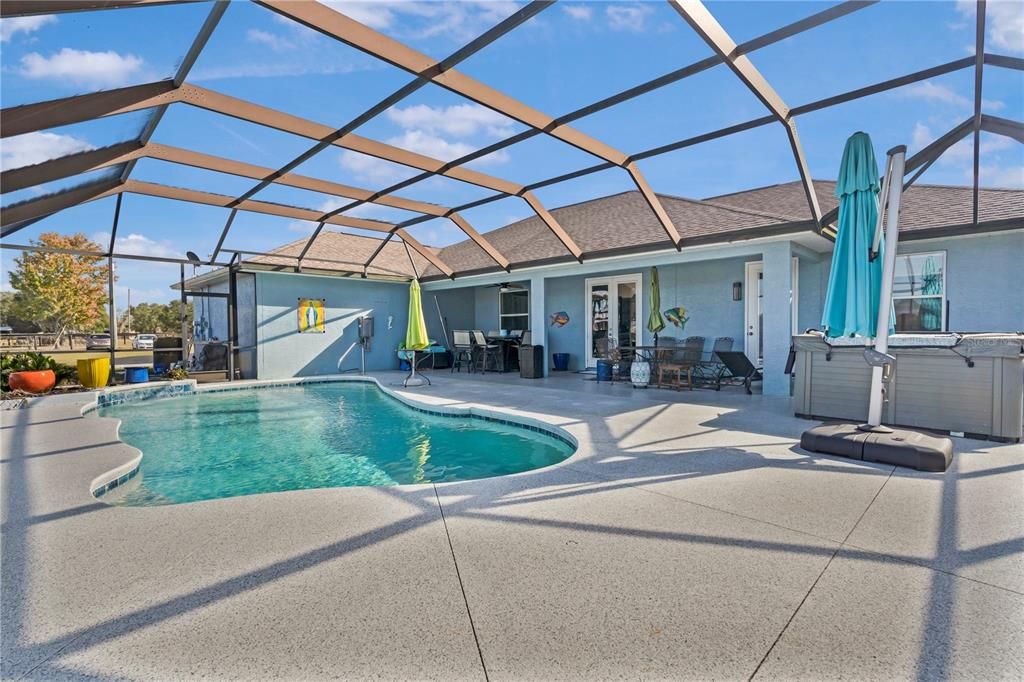 For Sale: $1,200,000 (3 beds, 3 baths, 2513 Square Feet)