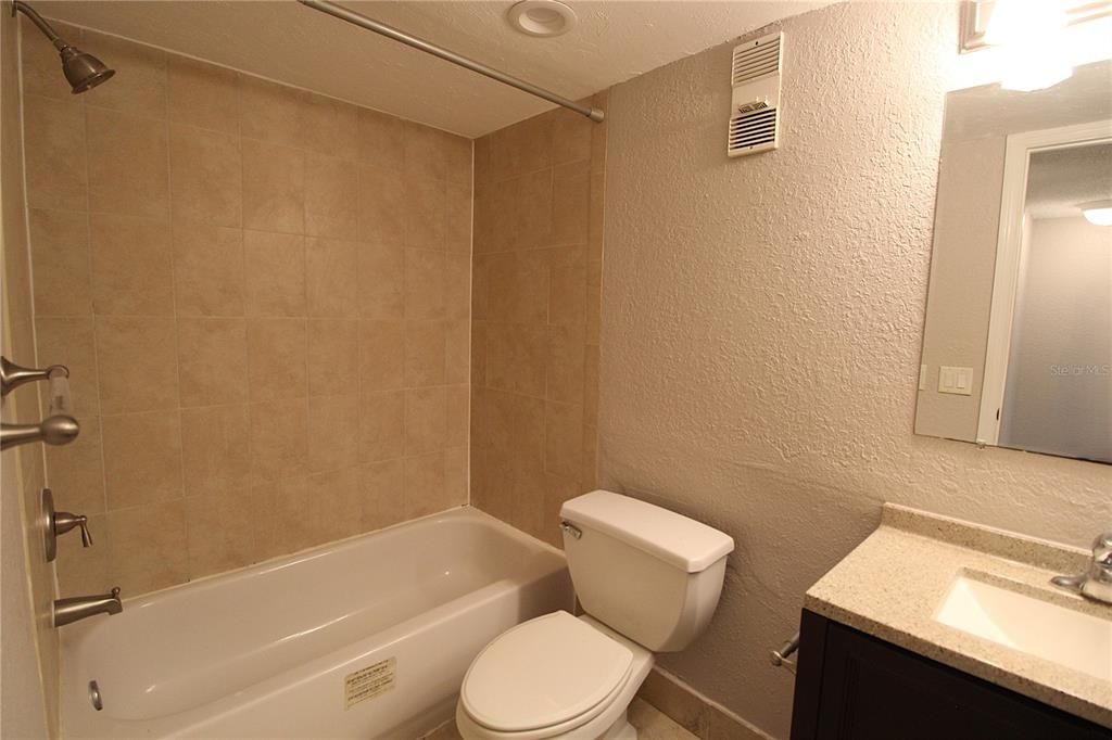 En Renta: $1,500 (1 camas, 1 baños, 714 Pies cuadrados)