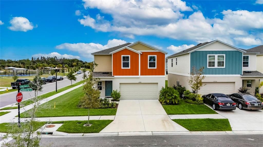 For Sale: $415,000 (4 beds, 2 baths, 2299 Square Feet)