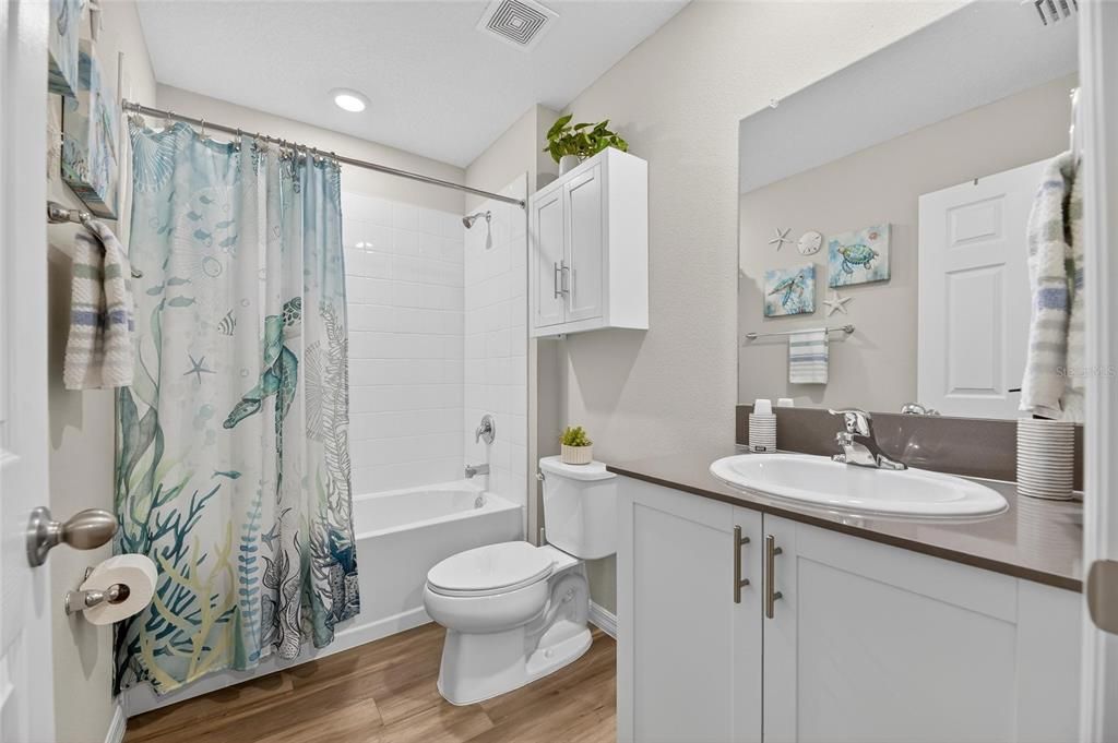 For Sale: $415,000 (4 beds, 2 baths, 2299 Square Feet)