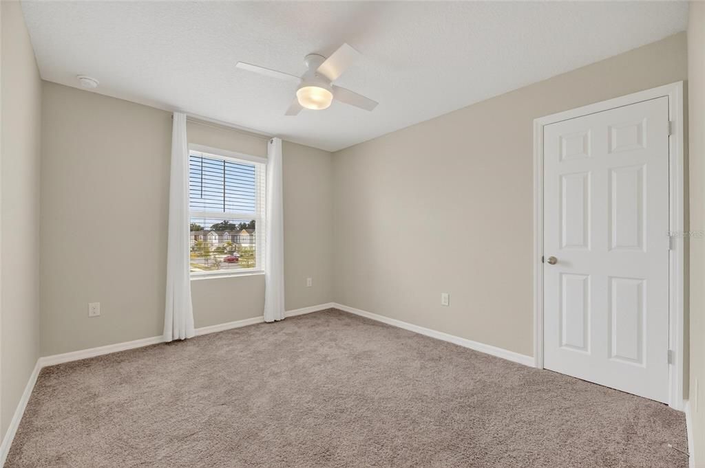 For Sale: $415,000 (4 beds, 2 baths, 2299 Square Feet)