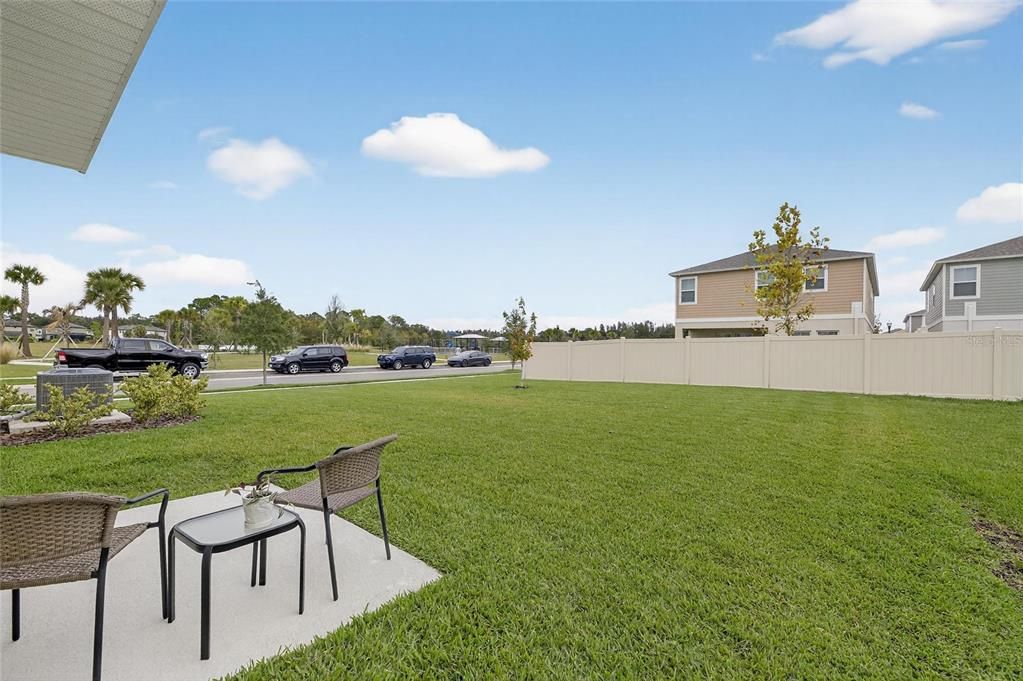 For Sale: $415,000 (4 beds, 2 baths, 2299 Square Feet)