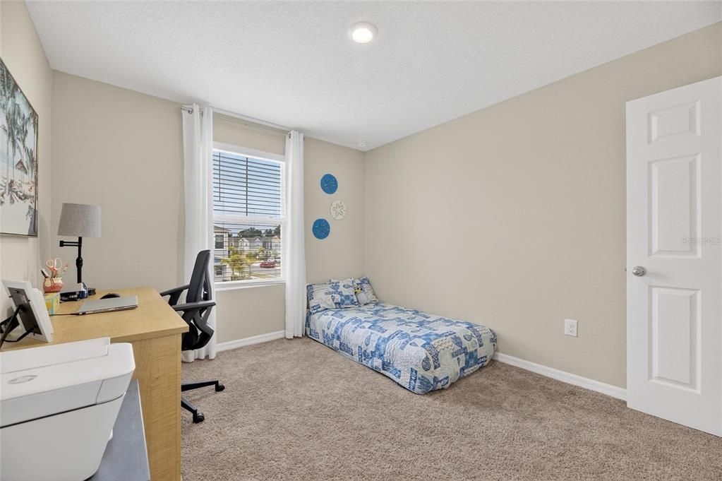 For Sale: $415,000 (4 beds, 2 baths, 2299 Square Feet)