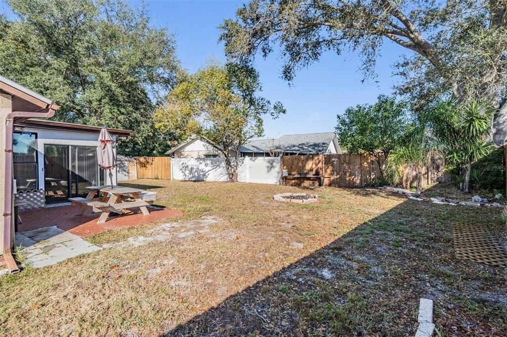 For Sale: $239,000 (2 beds, 2 baths, 1392 Square Feet)