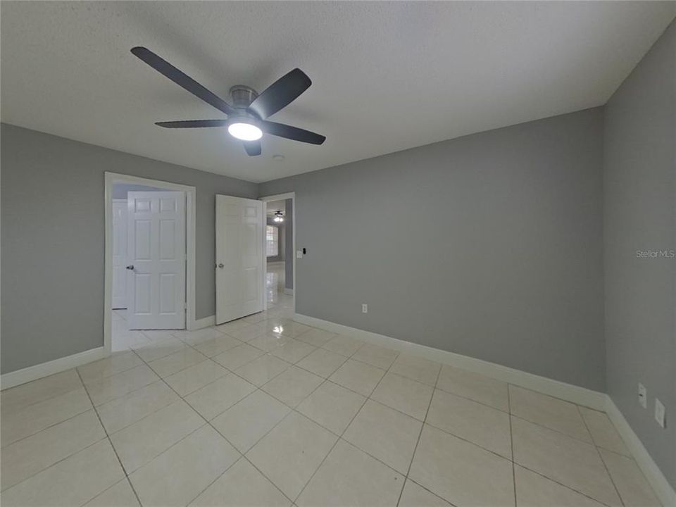 For Rent: $2,329 (4 beds, 2 baths, 1577 Square Feet)