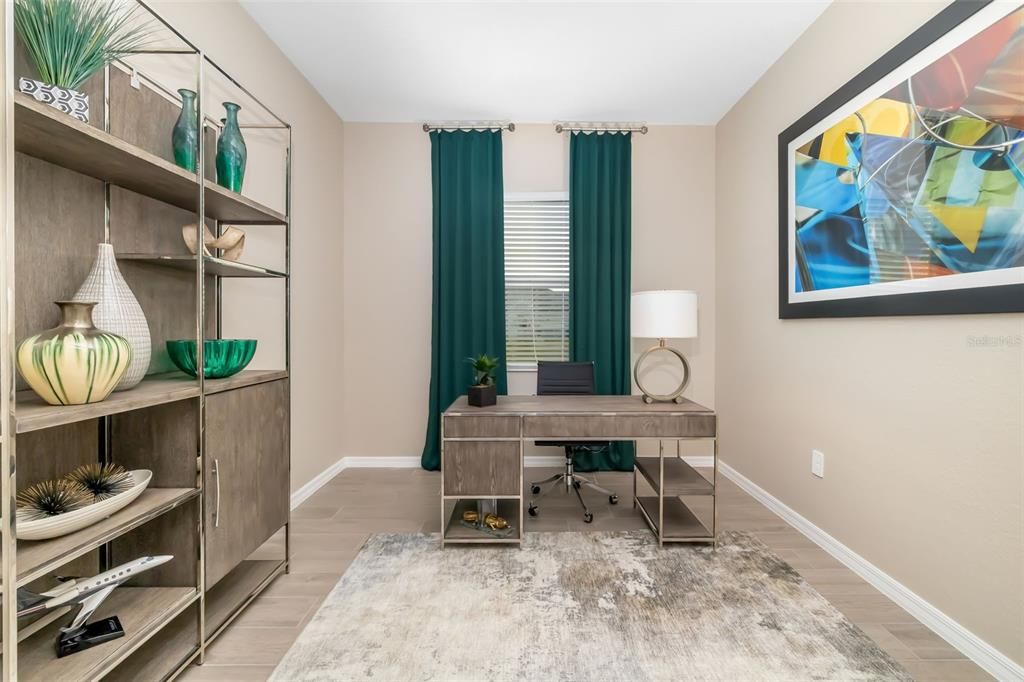 En Venta: $970,000 (3 camas, 3 baños, 2445 Pies cuadrados)