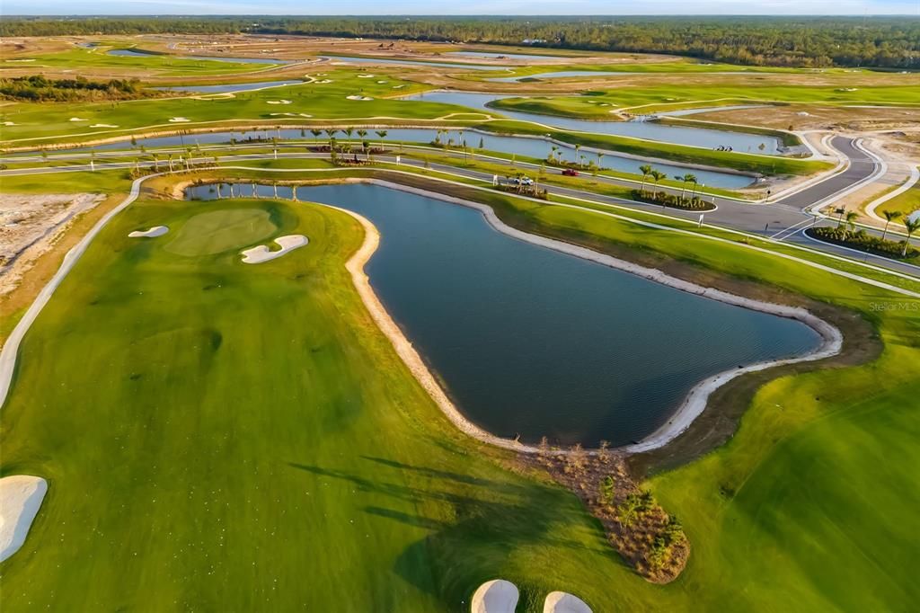 En Venta: $970,000 (3 camas, 3 baños, 2445 Pies cuadrados)