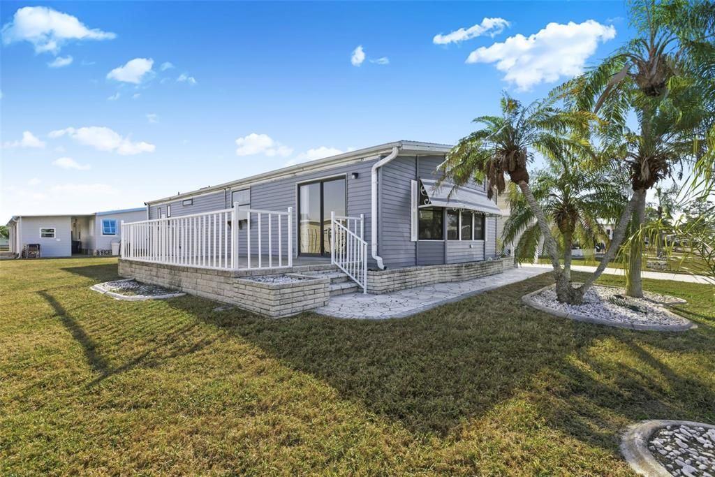 For Sale: $119,000 (2 beds, 2 baths, 1292 Square Feet)