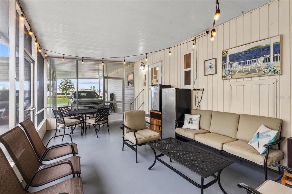 For Sale: $235,000 (2 beds, 2 baths, 1152 Square Feet)