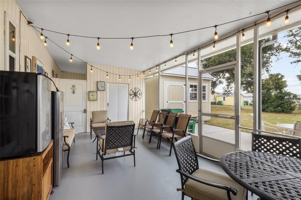 For Sale: $235,000 (2 beds, 2 baths, 1152 Square Feet)