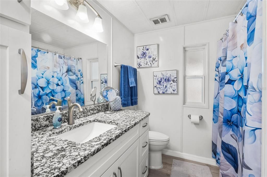 For Sale: $235,000 (2 beds, 2 baths, 1152 Square Feet)