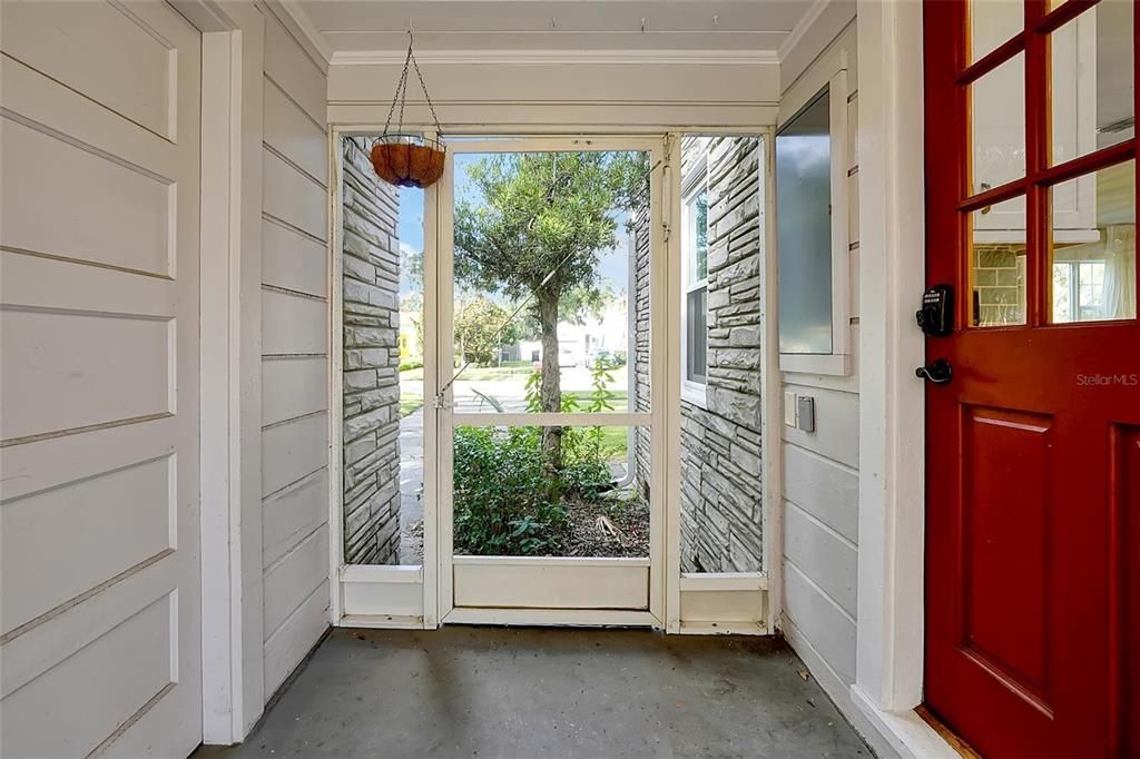 For Sale: $539,900 (3 beds, 2 baths, 1427 Square Feet)