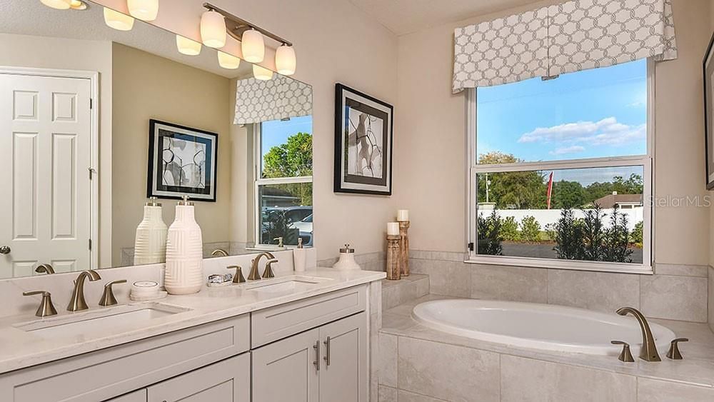 For Sale: $467,999 (3 beds, 2 baths, 2055 Square Feet)