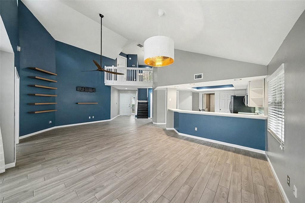 For Sale: $580,000 (4 beds, 2 baths, 2492 Square Feet)