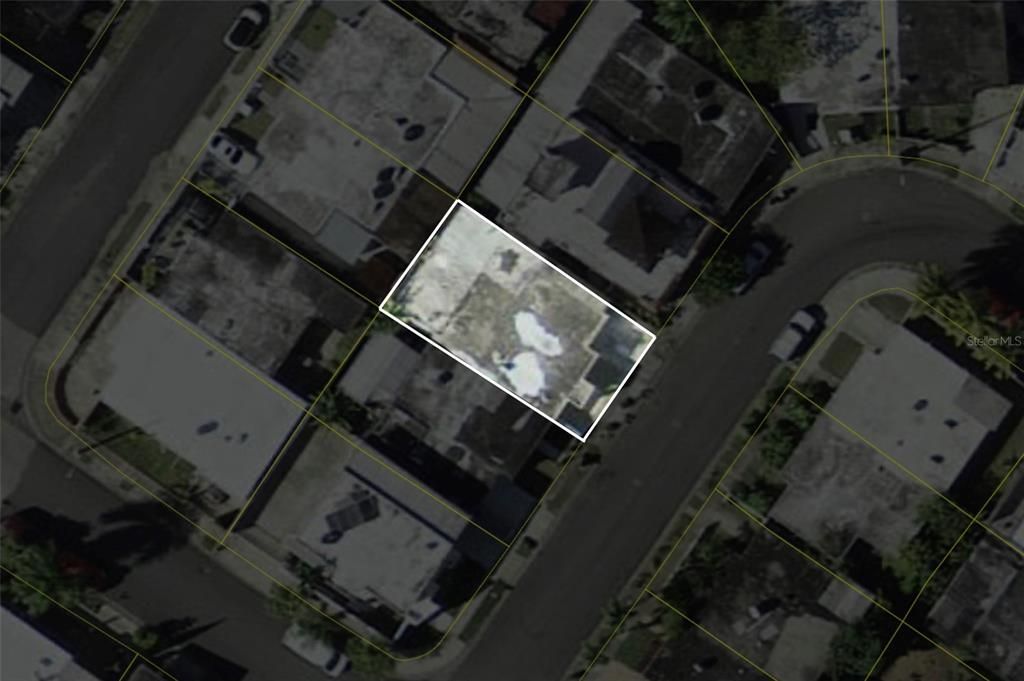 待售: $155,000 (3 贝兹, 2 浴室, 1076.25 平方英尺)