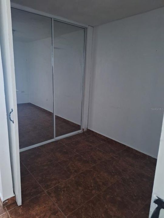 待售: $155,000 (3 贝兹, 2 浴室, 1076.25 平方英尺)