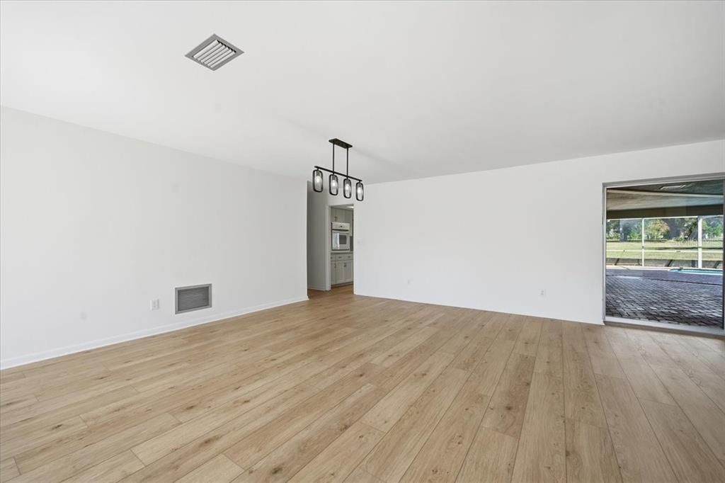 На продажу: $850,000 (4 спален, 3 ванн, 2990 Квадратных фут)