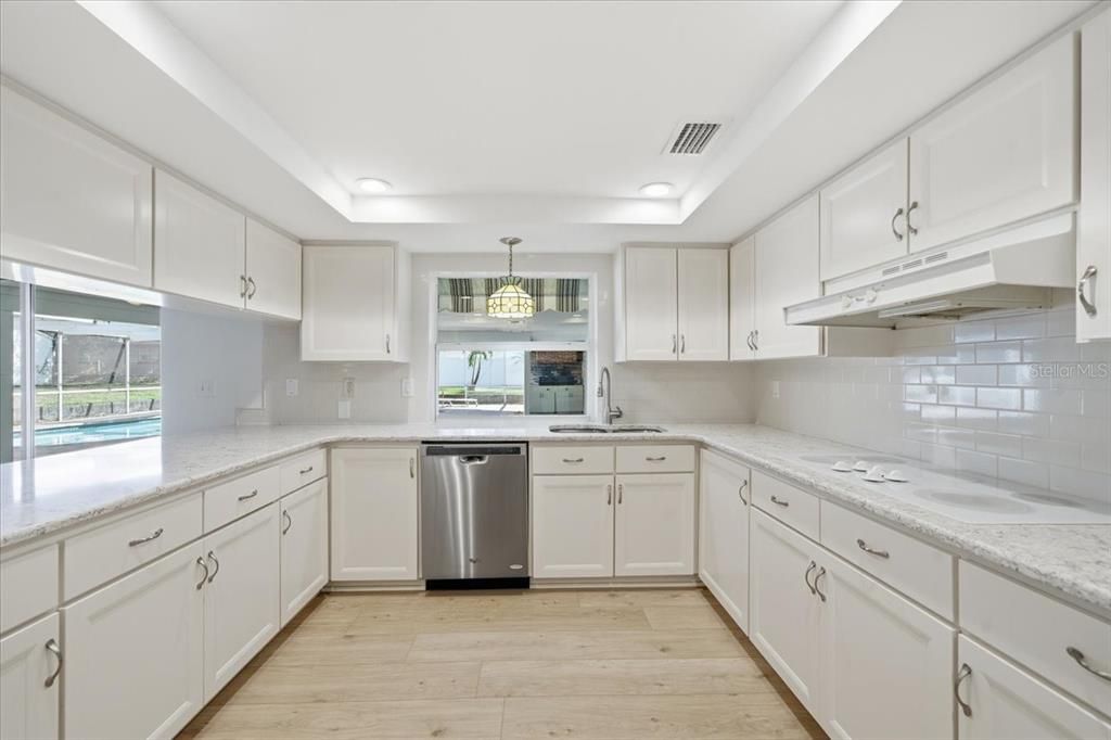 На продажу: $850,000 (4 спален, 3 ванн, 2990 Квадратных фут)