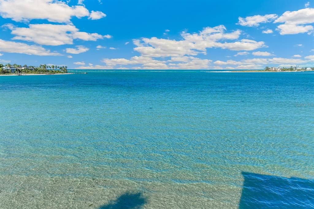 For Sale: $1,375,000 (2 beds, 2 baths, 1248 Square Feet)