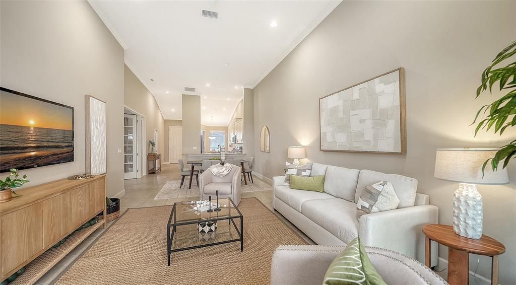 For Sale: $350,000 (2 beds, 2 baths, 1528 Square Feet)