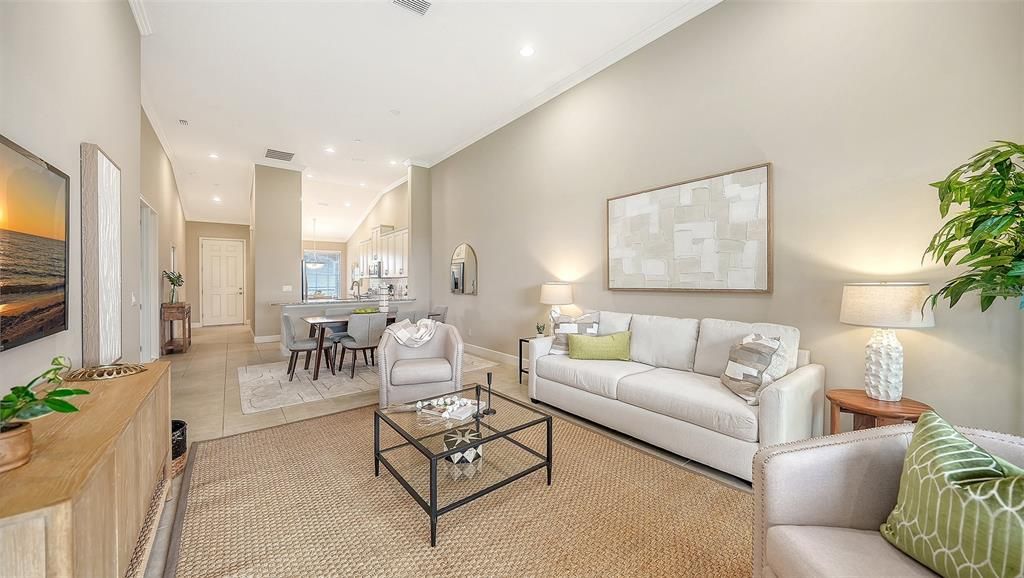 For Sale: $350,000 (2 beds, 2 baths, 1528 Square Feet)