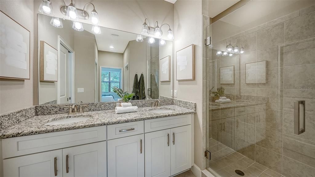 For Sale: $350,000 (2 beds, 2 baths, 1528 Square Feet)