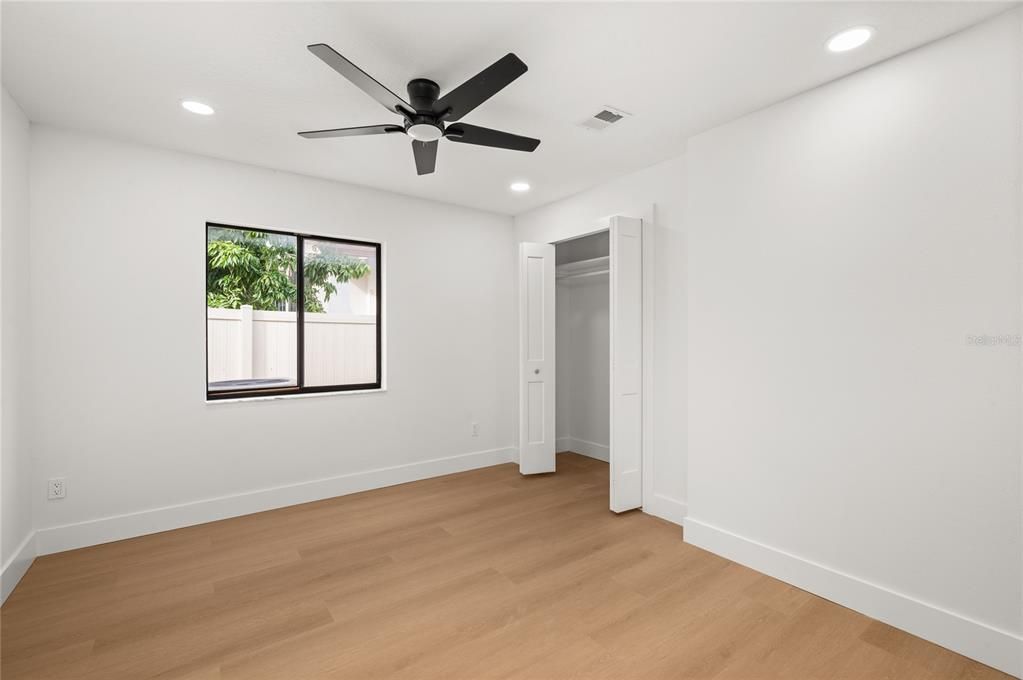 For Sale: $499,995 (3 beds, 2 baths, 1908 Square Feet)