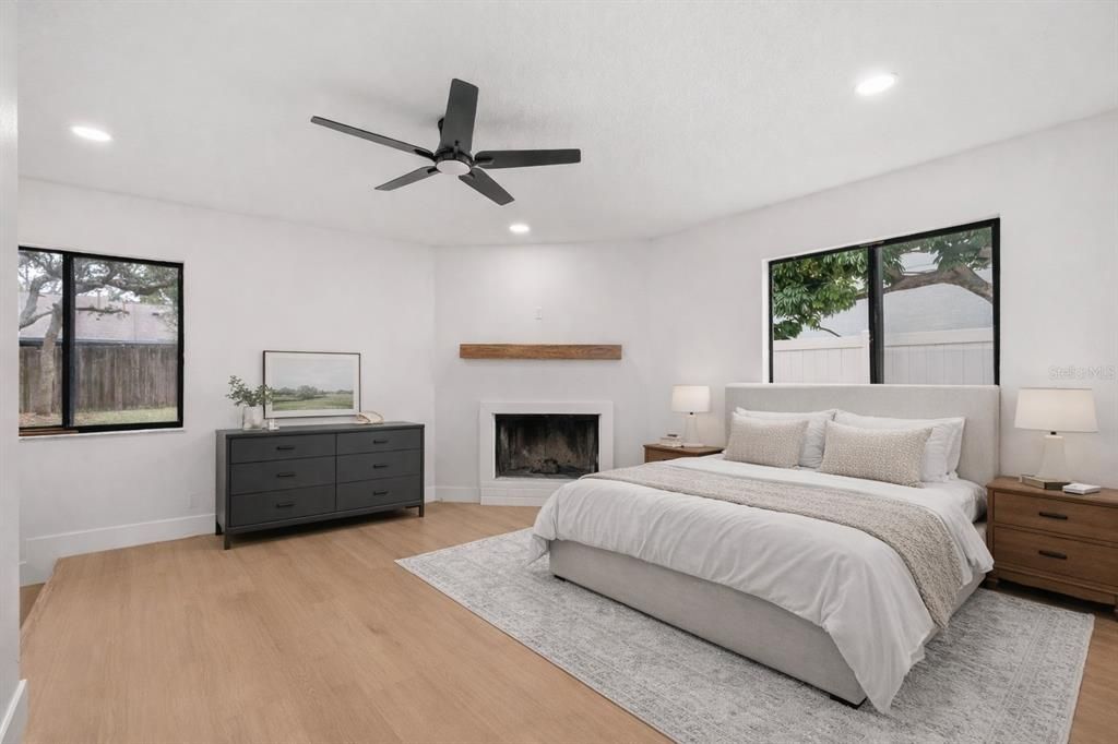 For Sale: $499,995 (3 beds, 2 baths, 1908 Square Feet)